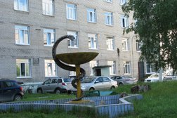 Краевая больница скорой медицинской помощи №2 терапевтическое отделение, с рейтингом 4.4 - находится по адресу Барнаул, улица Малахова, 53 к2 