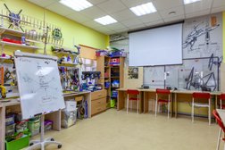 Центр научно-технического творчества и развития детей Polycent, с рейтингом 4.9 - находится по адресу Москва, Красноармейская улица, 4 