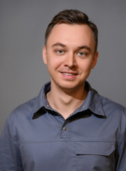 Стоматолог-хирург, имплантолог Евгений Андреевич Лавренюк