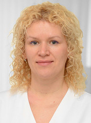 Гирудотерапевт, акушер-гинеколог Анна Львовна Сурова