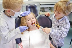 Стоматологическая клиника 33-й Зуб, с рейтингом 3 - находится по адресу Санкт-Петербург, проспект Испытателей, 6 к1 