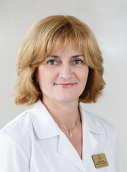 Акушер, гинеколог Елена Владимировна Емельянова