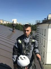 Промышленный альпинист Алексей Александрович Румянцев