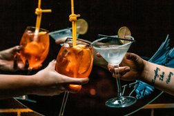 17st. Lounge Bar, с рейтингом 4.7 - находится по адресу Алматы, Бостандыкский район, улица Розыбакиева, 166 