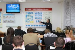 Автошкола МЖК, с рейтингом 3.7 - находится по адресу Красноярск, улица Говорова, 42а 