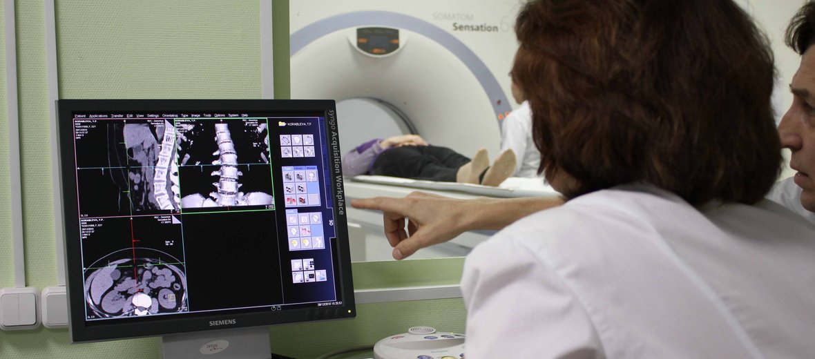 Мр-томограф 1,5 т general electric brivo mr355;. Мрт лебгок-здоровье, старый оскол. General electric brivo mr355 мрт. Сделать мрт в старом осколе. Мрт грудного отдела позвоночника.